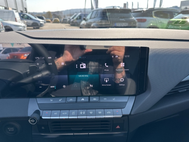 Fahrzeugabbildung Opel Astra L Sports Tourer Ultimate HUD AHK-abnehmbar Navi Soundsystem 180 Kamera LED Blendfreies