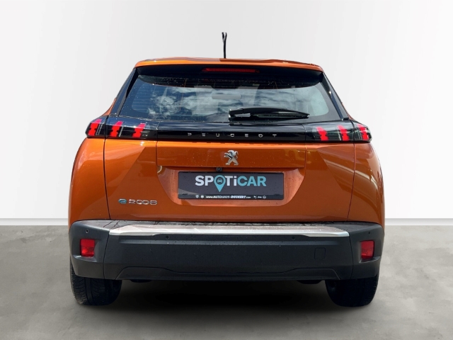 Fahrzeugabbildung Peugeot e-2008 Active Pack LED Klimaautom DAB Keyless Spurhalteass. Verkehrszeichenerk. Rückfahrkam.