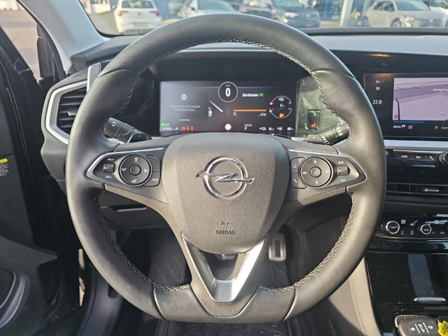 Fahrzeugabbildung Opel Grandland GS Line Plug-in-Hybrid Navi Leder LED ACC Apple CarPlay Android Auto Mehrzonenklima