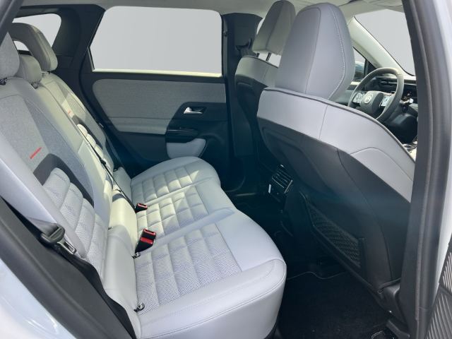 Fahrzeugabbildung Citroen C5 Aircross 145 Hybrid MAX HUD AHK-abnehmbar Navi Digitales Cockpit 360 Kamera LED