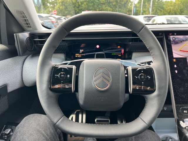 Fahrzeugabbildung Citroen C5 Aircross 145 Hybrid MAX HUD AHK-abnehmbar Navi Digitales Cockpit 360 Kamera LED