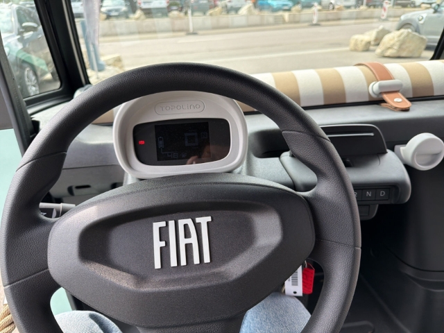 Fahrzeugabbildung Fiat Topolino Dolcevita - mit KI generiert/bearbeitet