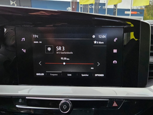 Fahrzeugabbildung Opel Mokka Enjoy Digitales Cockpit LED Apple CarPlay Android Auto Musikstreaming DAB Ambientebeleuchtung