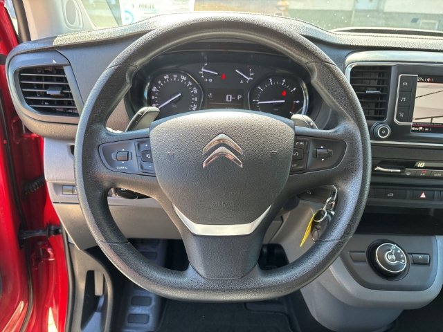 Fahrzeugabbildung Citroen Jumpy Kasten Club XS StandHZG Navi Apple CarPlay Android Auto Klimaautom Musikstreaming