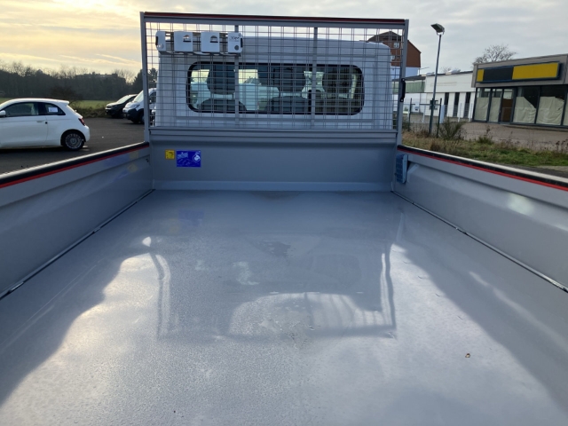 Fahrzeugabbildung Opel Movano 3-Seiten-Kipper L3 3,5T Stabdhzg Winter Paket Navi Techno AWR Eat & Work Paket