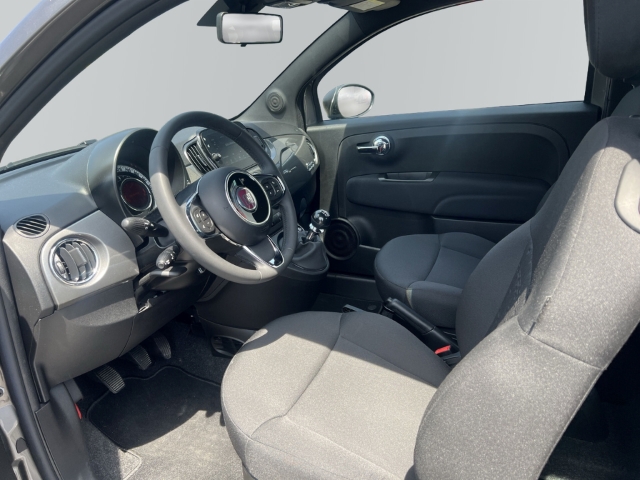 Fahrzeugabbildung Fiat 500 Basis ACC Apple CarPlay Android Auto DAB Temp PDC Berganfahrass. Regensensor Speedlimiter
