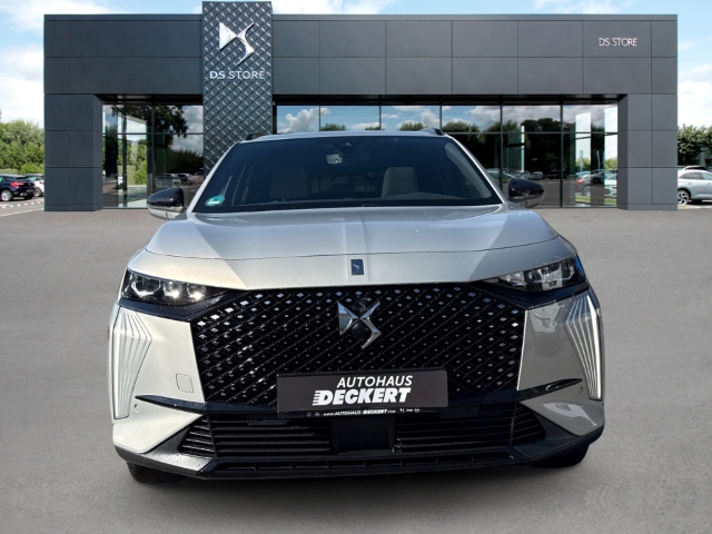 Fahrzeugabbildung DS Automobiles DS7 DS Esprit de Voyage Panorama Digitales Cockpit Klimasitze LED El. Heckklappe