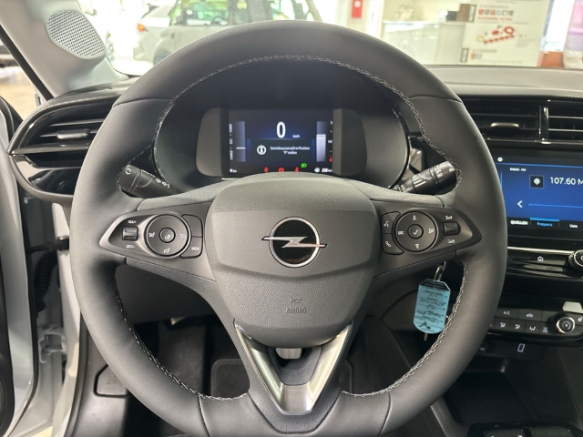 Fahrzeugabbildung Opel Corsa Edition Digitales Cockpit LED Apple CarPlay Android Auto Musikstreaming DAB SHZ