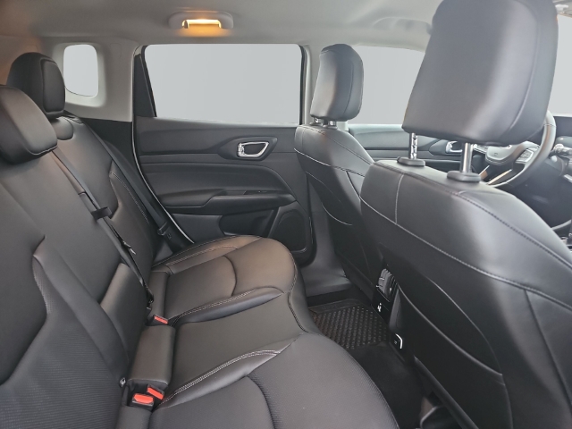 Fahrzeugabbildung Jeep Compass Summit MY 24 MHEV 130 PS, Kamera, SHZ , Leder
