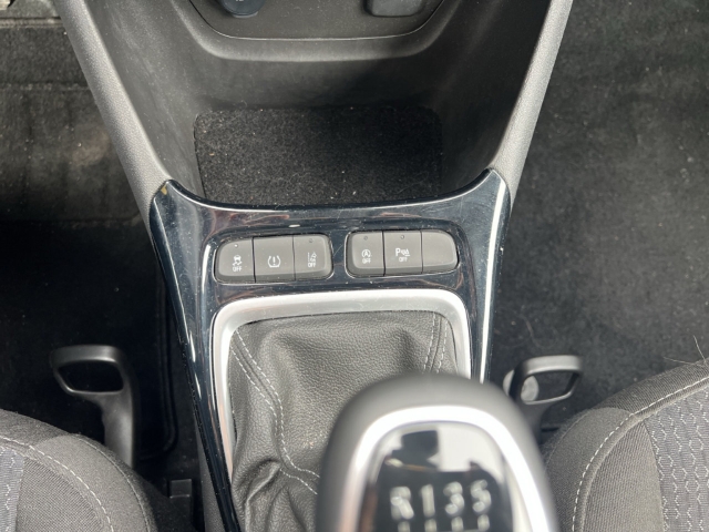 Fahrzeugabbildung Opel Crossland Enjoy LED Apple CarPlay Android Auto Mehrzonenklima DAB Ambientebeleuchtung