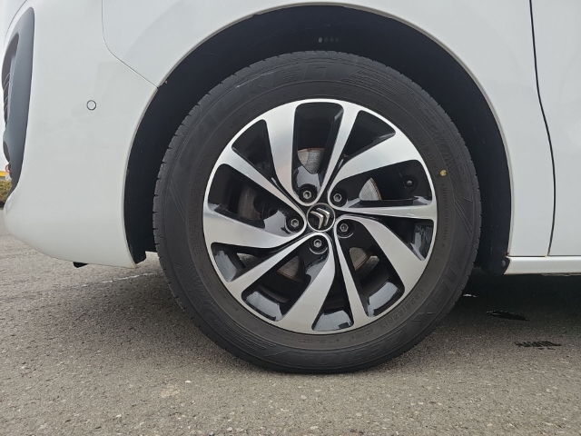 Fahrzeugabbildung Citroen Spacetourer Feel M 2.0 BlueHDi 145 FAP EU6d