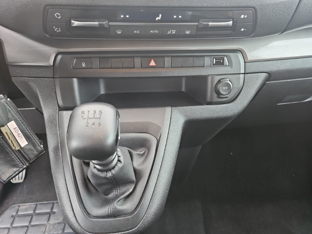 Fahrzeugabbildung Citroen Spacetourer Feel M 2.0 BlueHDi 145 FAP EU6d