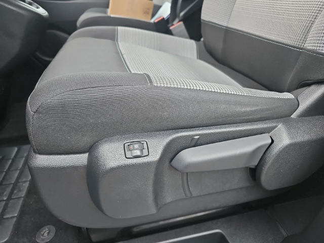Fahrzeugabbildung Citroen Spacetourer Feel M 2.0 BlueHDi 145 FAP EU6d