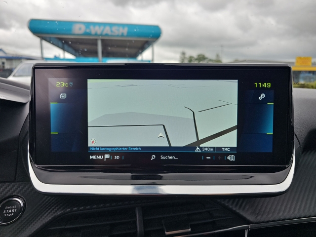 Fahrzeugabbildung Peugeot e-2008 Allure Pack Elektromotor Navi Digitales Cockpit LED Apple CarPlay Android Auto