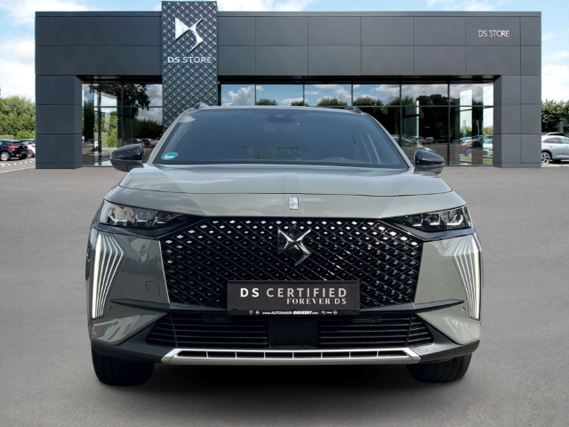 Fahrzeugabbildung DS Automobiles DS7 DS Rivoli Digitales Cockpit Klimasitze LED Klimaautom Ambientebeleuchtung