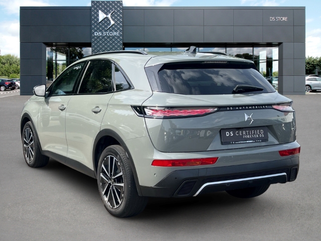 Fahrzeugabbildung DS Automobiles DS7 DS Rivoli Digitales Cockpit Klimasitze LED Klimaautom Ambientebeleuchtung