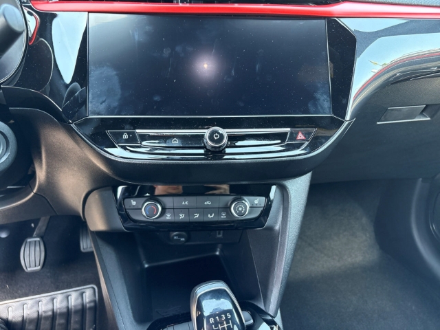 Fahrzeugabbildung Opel Corsa YES Digitales Cockpit LED Apple CarPlay Android Auto Musikstreaming DAB SHZ LenkradHZG