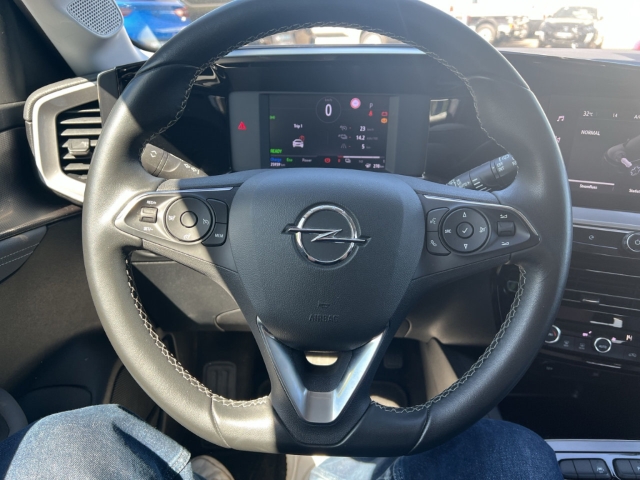 Fahrzeugabbildung Opel Mokka Electric Elegance Navi Digitales Cockpit LED Apple CarPlay Android Auto Klimaautom