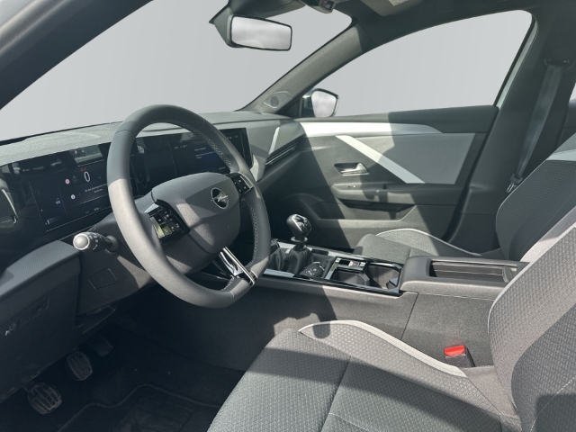 Fahrzeugabbildung Opel Astra L Edition Digitales Cockpit LED Apple CarPlay Android Auto Klimaautom Musikstreaming