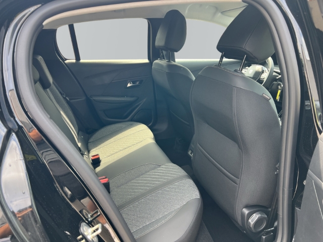 Fahrzeugabbildung Peugeot 208 Hybrid 110 Allure Navi Digitales Cockpit 360 Kamera LED Apple CarPlay Android Auto