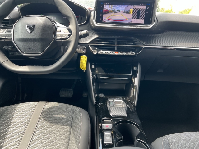 Fahrzeugabbildung Peugeot 208 Hybrid 110 Allure Navi Digitales Cockpit 360 Kamera LED Apple CarPlay Android Auto