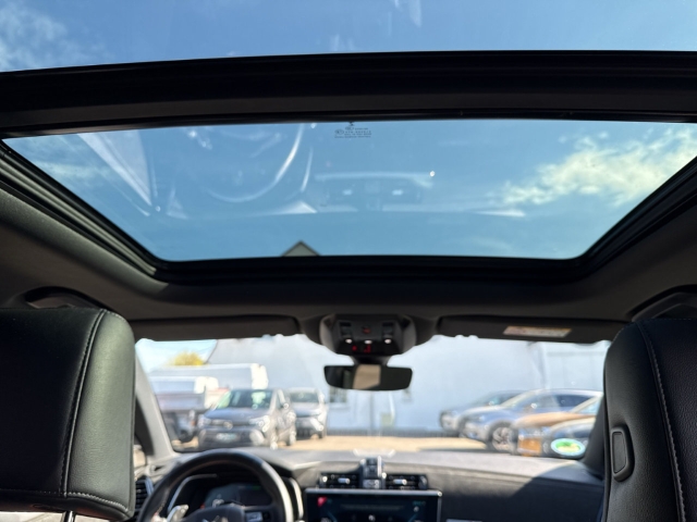 Fahrzeugabbildung DS Automobiles DS7 E-Tense Performance Line + 4x2 Digitales Cockpit Soundsystem LED Klimaautom
