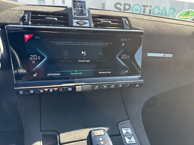 Fahrzeugabbildung DS Automobiles DS7 E-Tense Performance Line + 4x2 Digitales Cockpit Soundsystem LED Klimaautom