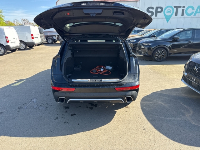 Fahrzeugabbildung DS Automobiles DS7 E-Tense Performance Line + 4x2 Digitales Cockpit Soundsystem LED Klimaautom