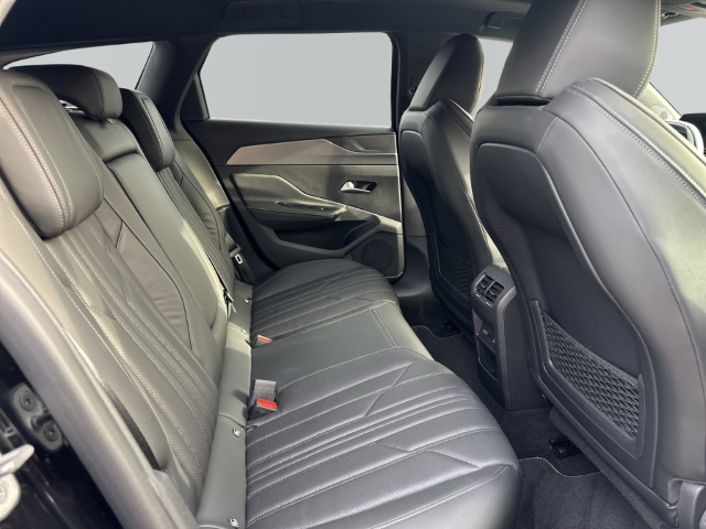 Fahrzeugabbildung Peugeot 308 SW GT El. Panodach Navi Leder Memory Sitze Massagesitze LED Blendfreies Fernl.