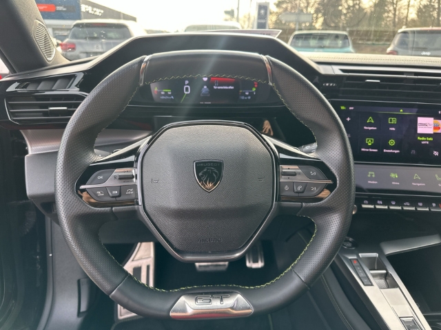 Fahrzeugabbildung Peugeot 308 SW GT El. Panodach Navi Leder Memory Sitze Massagesitze LED Blendfreies Fernl.