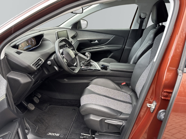 Fahrzeugabbildung Peugeot 3008 Allure Navi Digitales Cockpit 360 Kamera El. Heckklappe 2-Zonen-Klimaautom DAB
