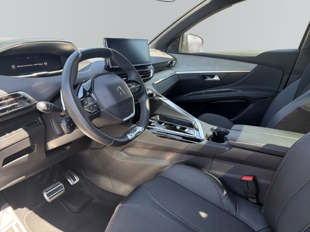 Fahrzeugabbildung Peugeot 3008 GT Panodach Navi Digitales Cockpit 360 Kamera LED ACC El. Heckklappe Apple CarPlay - mit KI generiert/bearbeitet