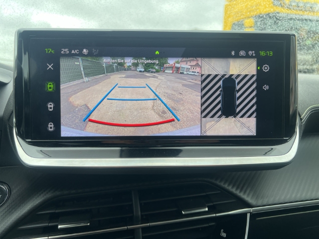 Fahrzeugabbildung Peugeot 2008 GT El. Panodach Navi Leder 360 Kamera Massagesitze LED ACC Apple CarPlay Android Auto
