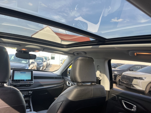 Fahrzeugabbildung Jeep Compass High Altitude 130 PS MHEV, AHK FWD