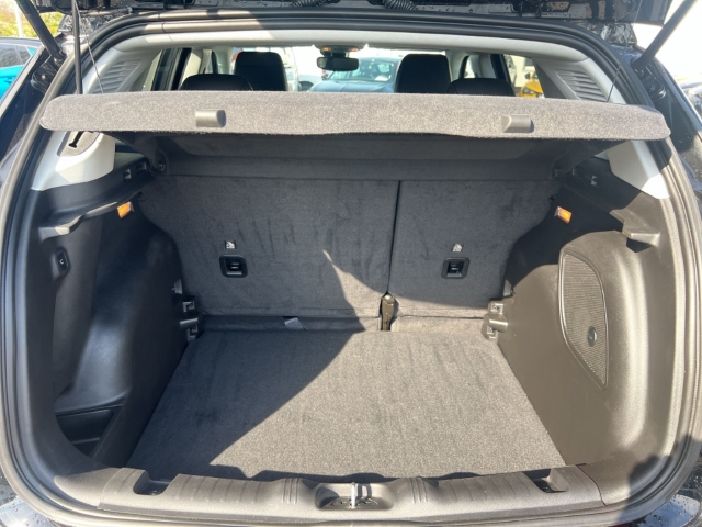Fahrzeugabbildung Jeep Compass High Altitude 130 PS MHEV, AHK FWD