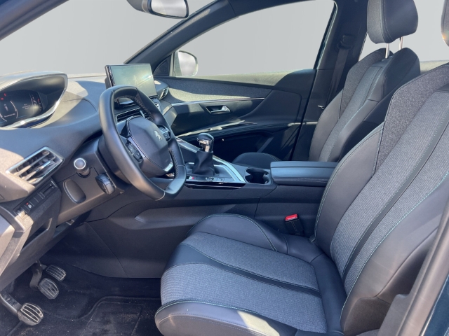 Fahrzeugabbildung Peugeot 3008 Allure Pack Navi Digitales Cockpit LED 2-Zonen-Klimaautom DAB SHZ Keyless Spurhalteass.