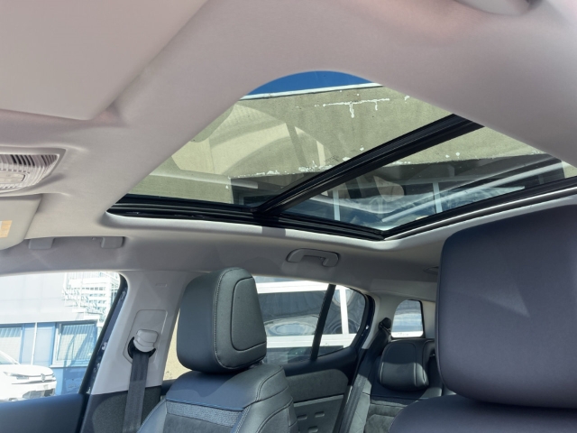 Fahrzeugabbildung Citroen C5 Aircross Max 1.5 BlueHDi 130 EU6e