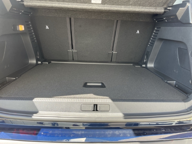 Fahrzeugabbildung Citroen C5 Aircross Max 1.5 BlueHDi 130 EU6e