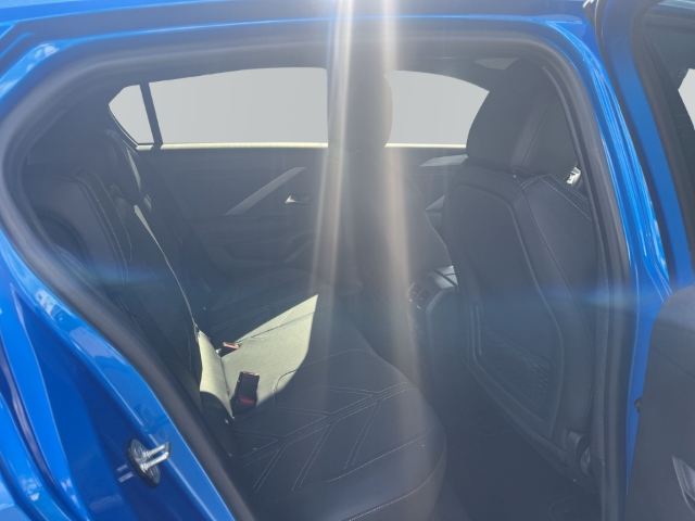 Fahrzeugabbildung Opel Astra L Ultimate HUD El. Panodach Navi Digitales Cockpit 360 Kamera LED Blendfreies Fernl.
