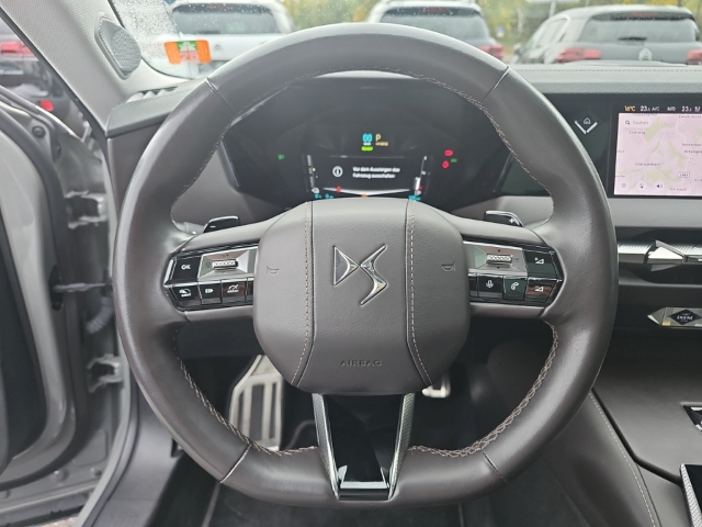 Fahrzeugabbildung DS Automobiles DS4 E-Tense La Premiere PHEV HUD Digitales Cockpit Memory Sitze Soundsystem