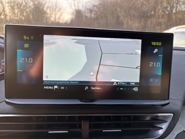 Fahrzeugabbildung Peugeot 3008 Hybrid 225 GT AHK Navi Digitales Cockpit 360 Kamera LED ACC 2-Zonen-Klimaautom
