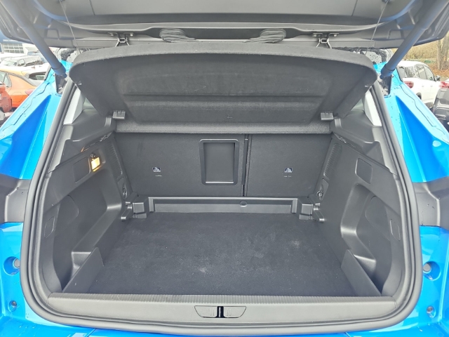 Fahrzeugabbildung Opel Grandland Ultimate Navi 360 Kamera Klimasitze LED Blendfreies Fernl. Kurvenlicht El. Heckklappe