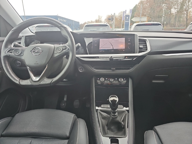 Fahrzeugabbildung Opel Grandland Ultimate Navi 360 Kamera Klimasitze LED Blendfreies Fernl. Kurvenlicht El. Heckklappe