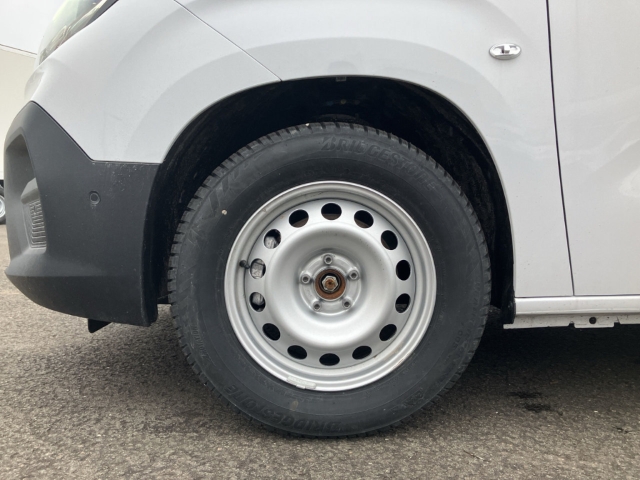 Fahrzeugabbildung Fiat Doblo KAWA L1 1.5 BlueHDi 75 kW , 100PS Schalter, Magic Cargo, Techno