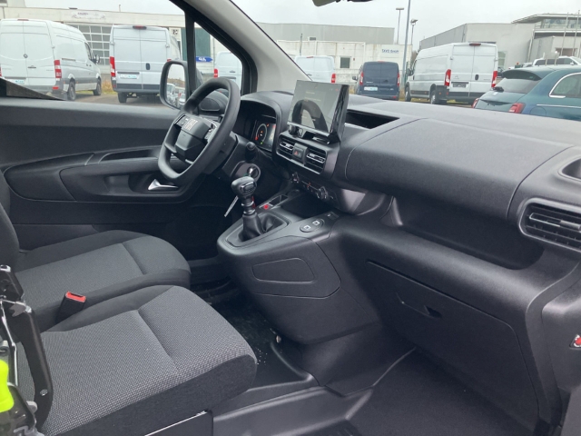 Fahrzeugabbildung Fiat Doblo KAWA L1 1.5 BlueHDi 75 kW , 100PS Schalter, Magic Cargo, Techno