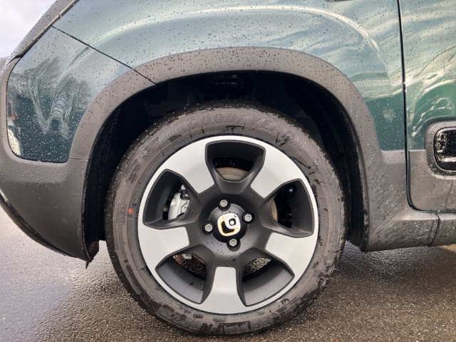 Fahrzeugabbildung Fiat Pandina 1.0 GSE Hybrid 48 kW Cross