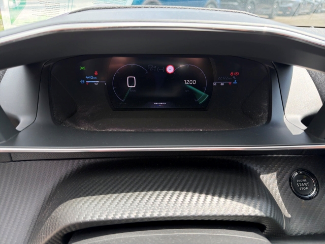 Fahrzeugabbildung Peugeot 208 GT AHK Navi 360 Kamera LED Klimaautom Fahrerprofil DAB Ambientebeleuchtung