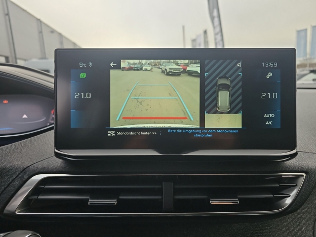 Fahrzeugabbildung Peugeot 3008 Allure Pack 1.2 PureTech Navi Digitales Cockpit LED 2-Zonen-Klimaautom DAB SHZ