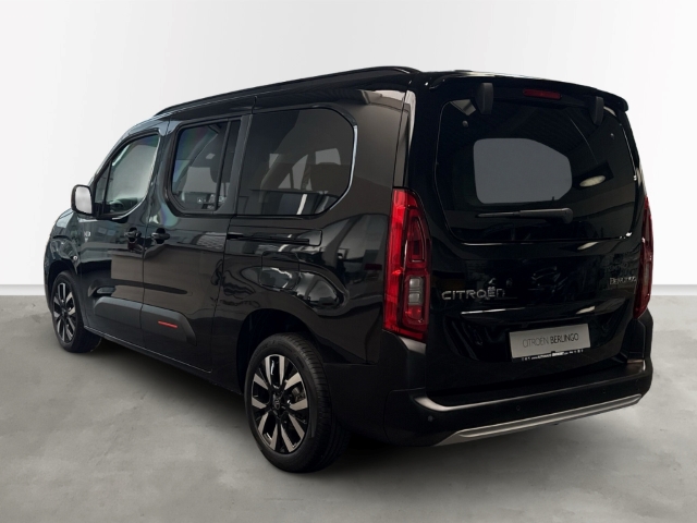 Fahrzeugabbildung Citroen Berlingo Max XL Blue Hdi 130 - mit KI generiert/bearbeitet