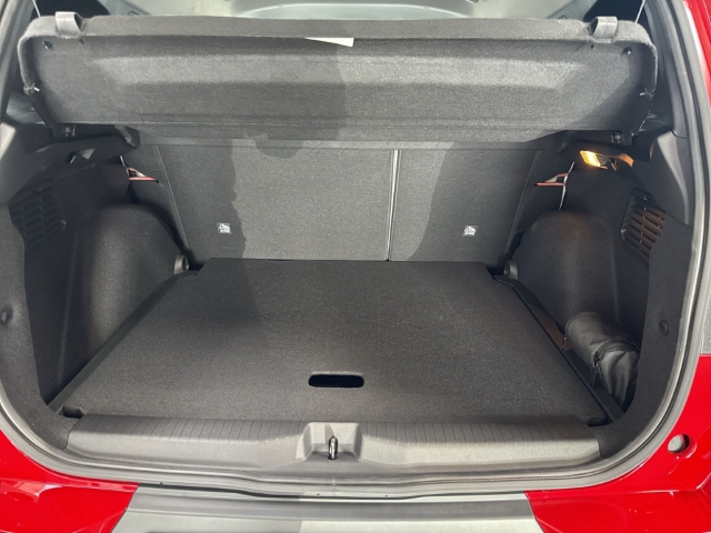 Fahrzeugabbildung Citroen e-C3 Aircross e-113 MAX Elektromotor